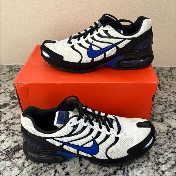 EUC Nike Air Max Torch 4 In Original Box Size 9 Rare White Hyper Blue/Black